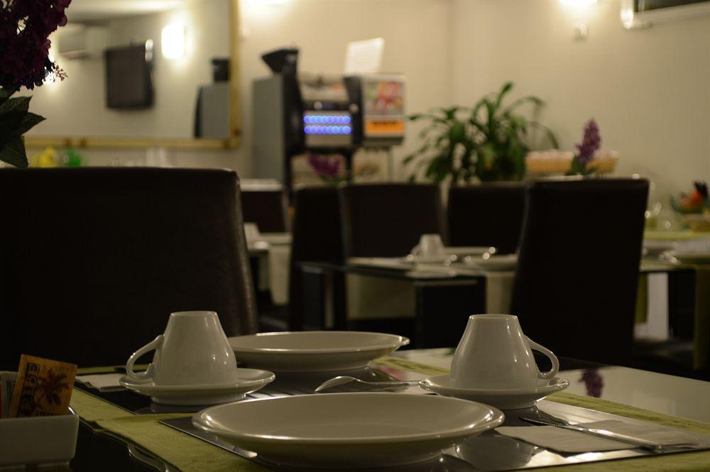 Hotel Darival Nomentana Róma Kültér fotó