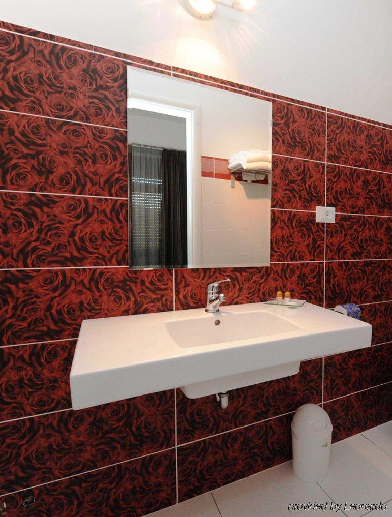 Hotel Darival Nomentana Róma Szoba fotó